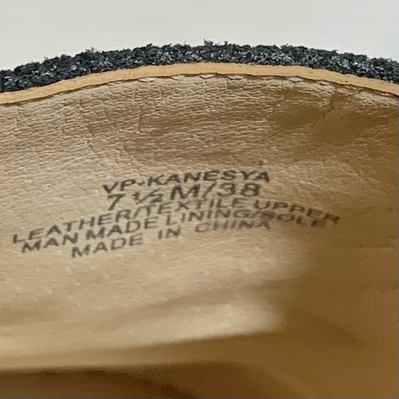 Vince‎ Camuto Kanesya Black Slip on Sneakers 7.5 - Picture 8 of 10